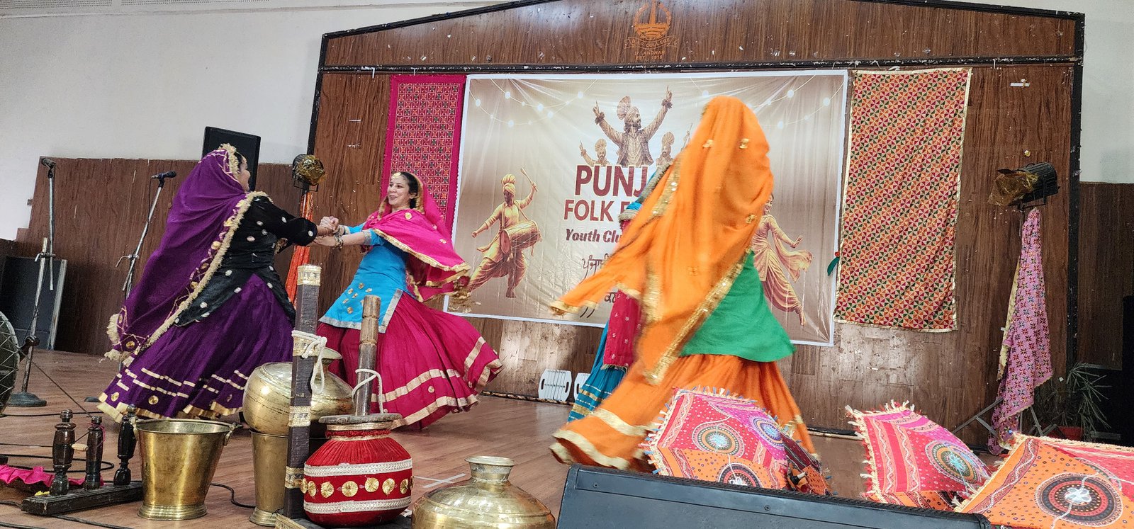 Lok Rang International Performances