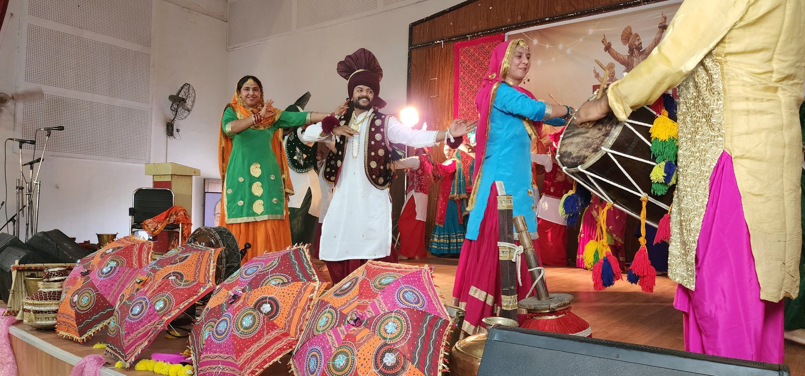 Lok Rang International Performances