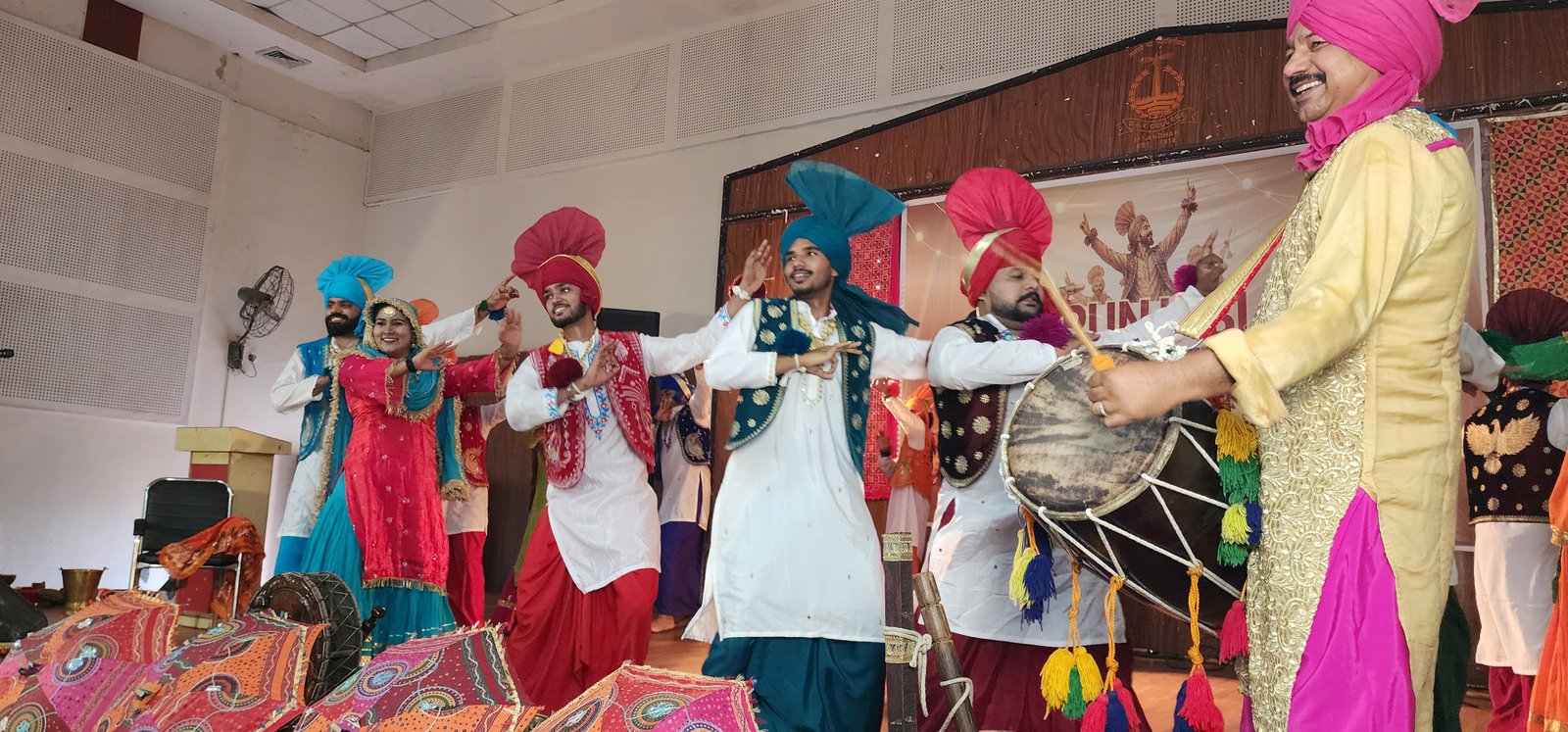 Lok Rang International Performances