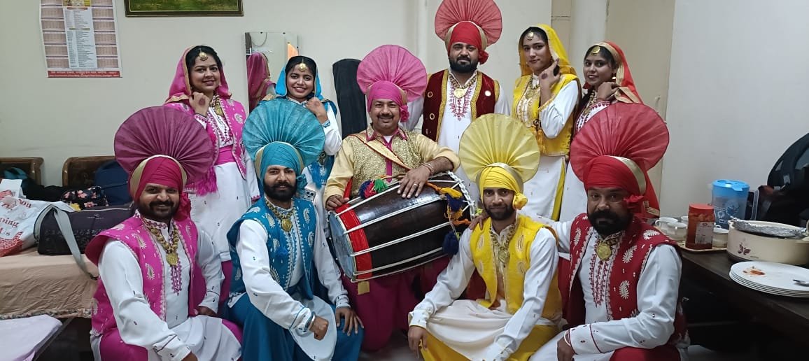 Lok Rang International Performances